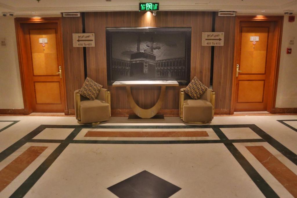 Rose Garden Hotel