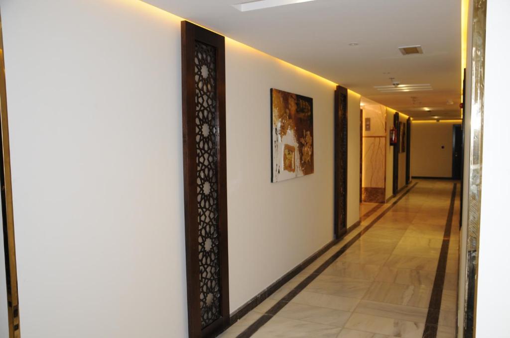 Rose Garden Hotel