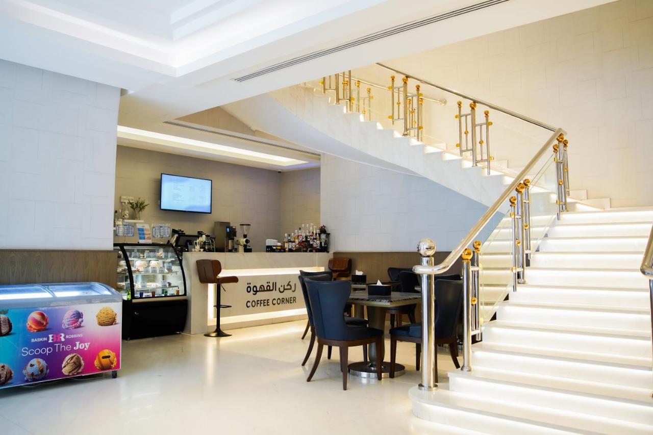 View Al Madina Hotel · 11