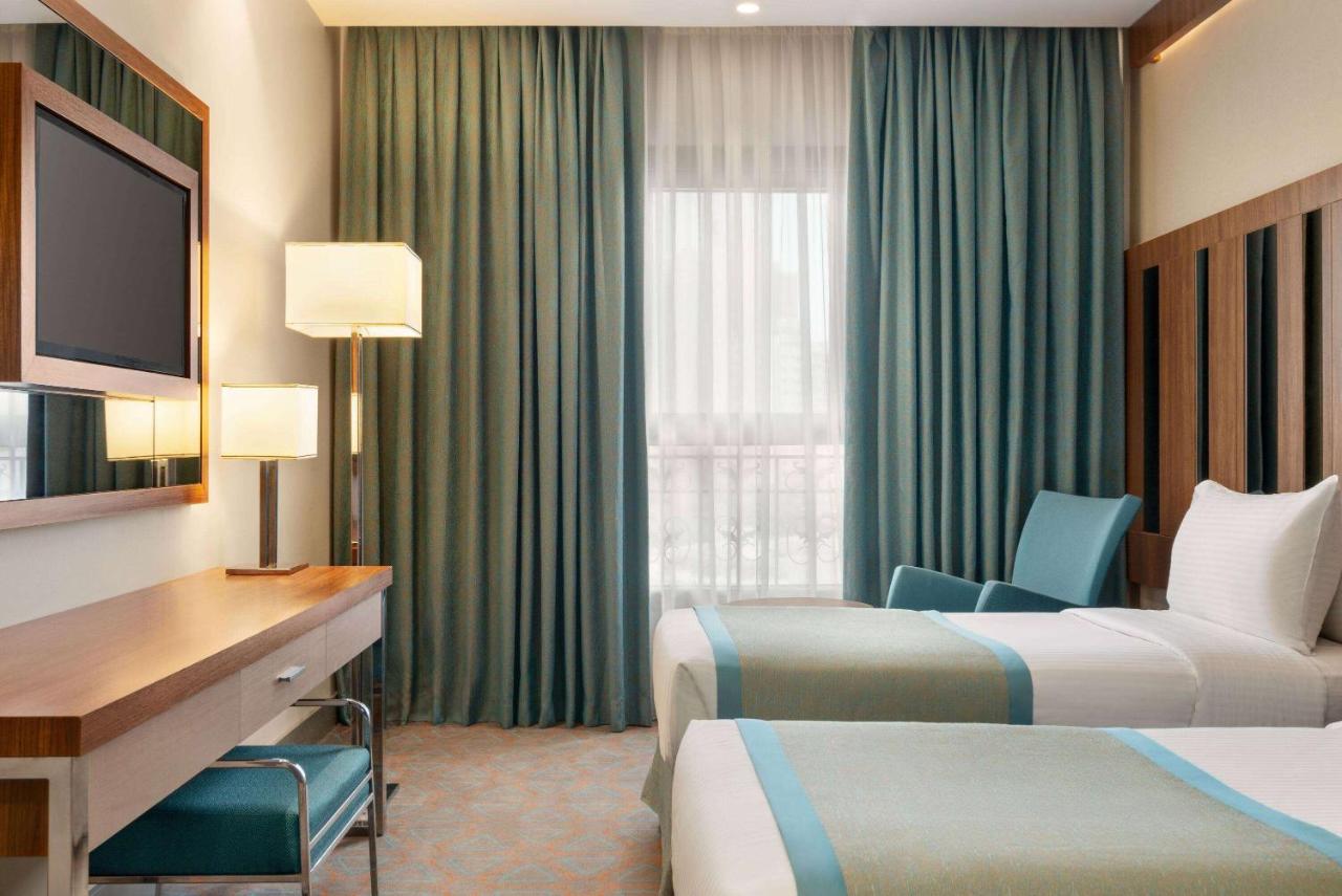 Tawaf Ramada · 11