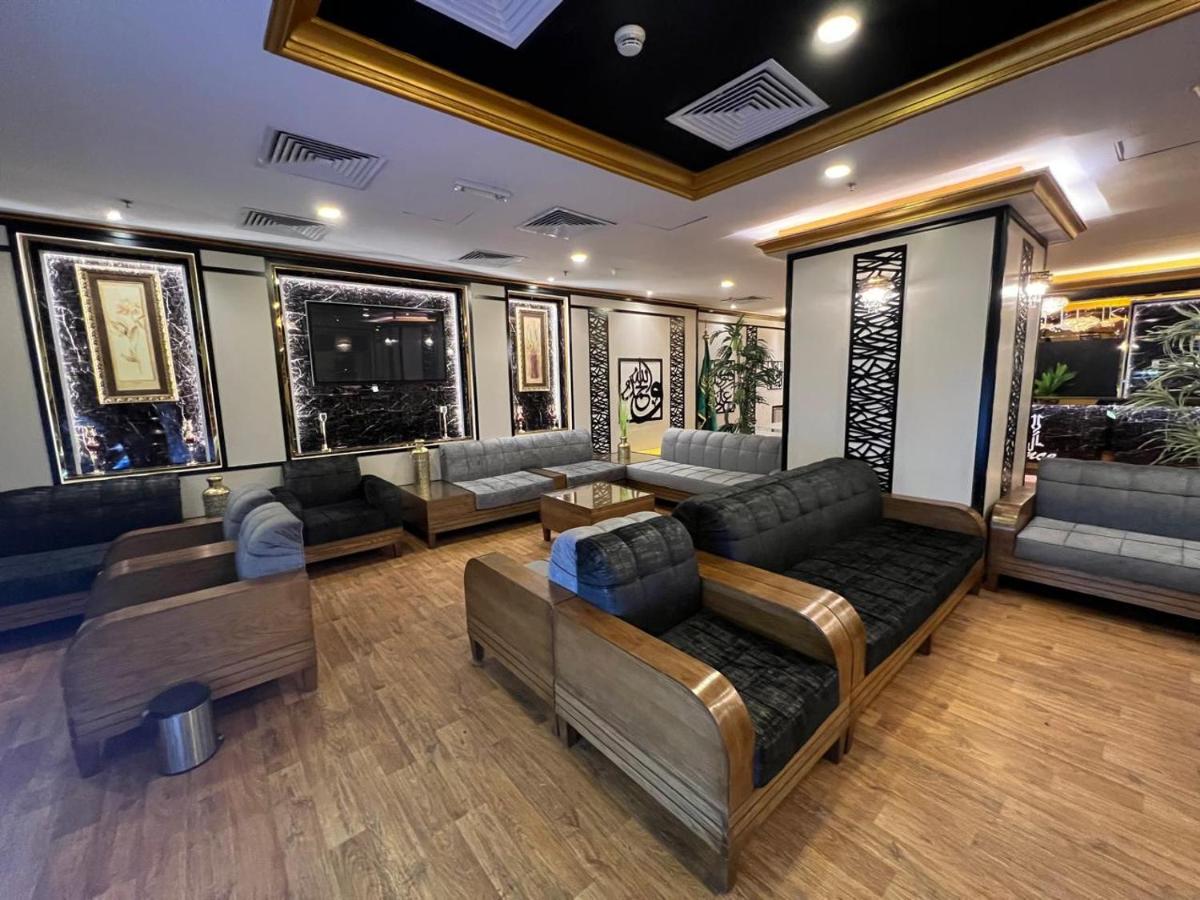 Al Mihrab Taiba Hotel