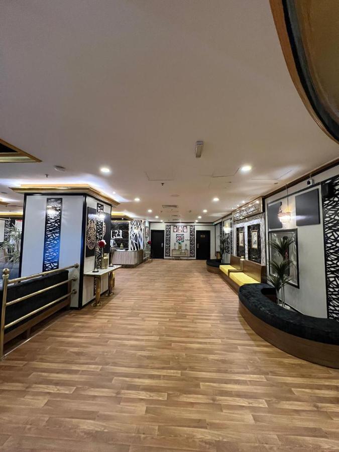 Tawaf Ramada · 17